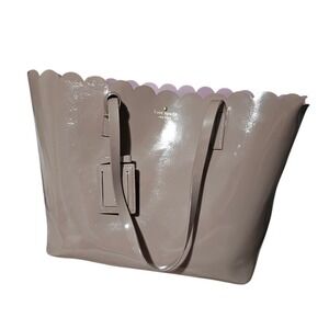 Kate‎ Spade New York Lily Avenue Patent Carrigan Scallop Tote Porcini/Rose